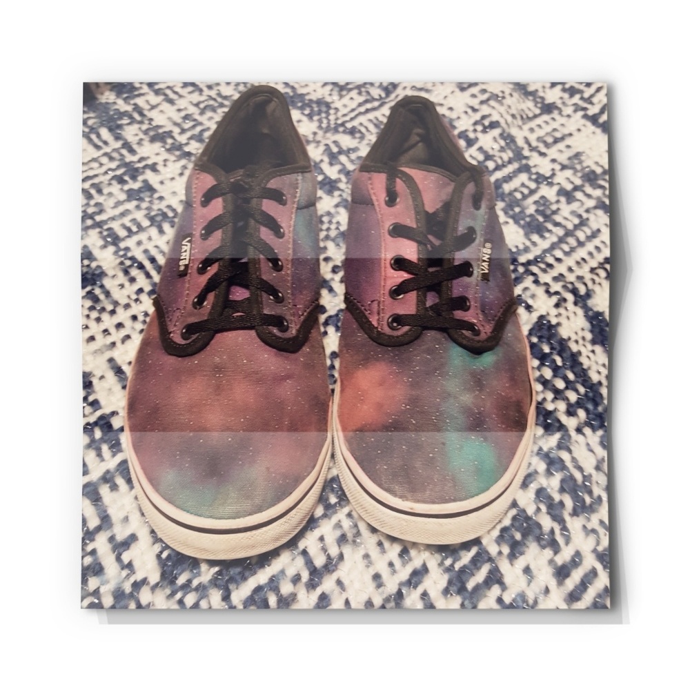 🔥 Vans Galaxy Print Shoes Slightly Faded